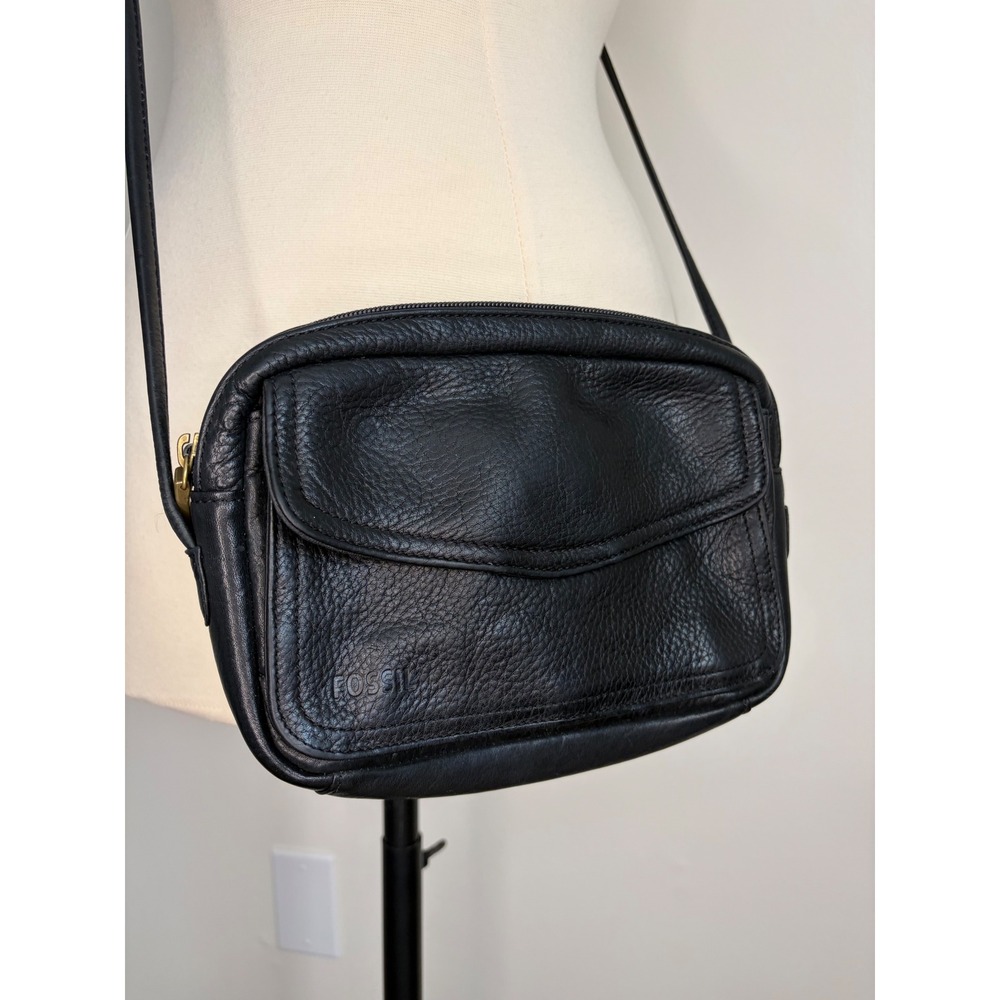 Fossil Black Pebbled Grain Leather Crossbody Bag Small Messenger Purse Organizer